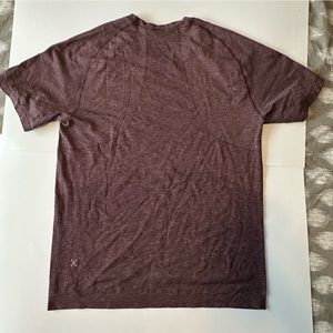 Lululemon men’s workout metal vent tech workout t shirt size medium m